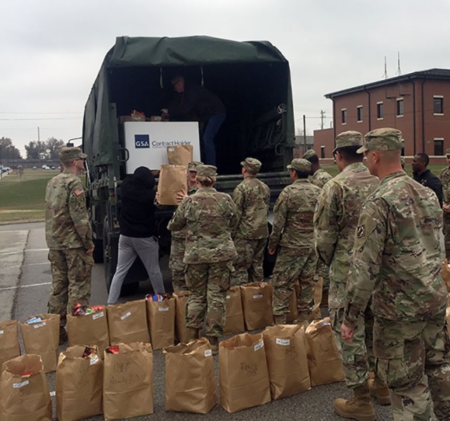 Fort Knox community takes care of its own through Red Cross, chaplain partnership