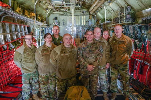 WVNG hosts Peruvian general under State Partnership Program