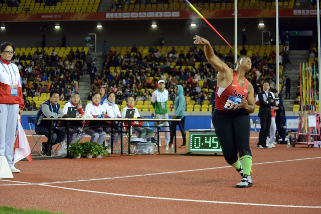 Allgood throws for 4th place