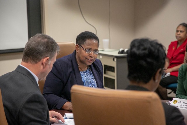 AvMC gives helping hand to ACC-RSA mentoring program