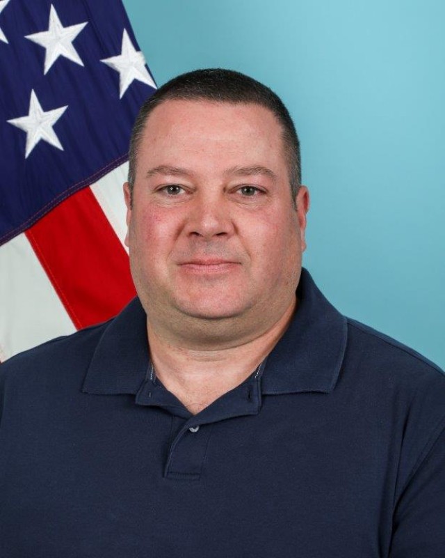 Materiel enterprise recognizes employees of the quarter
