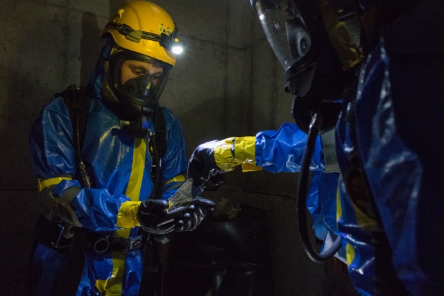 CBRN Soldiers foil chem warfare ops in training exercise