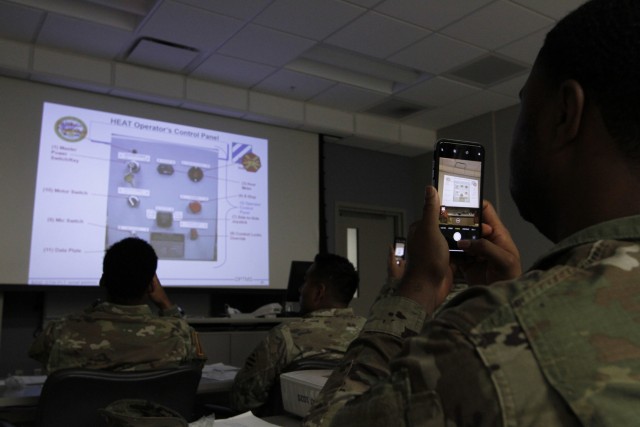 ROLLOVER, ROLLOVER, ROLLOVER! Marne NCOs train in rollover egress