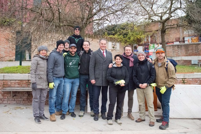 USAG Italy BOSS Team helps 'Save Venice' after floods