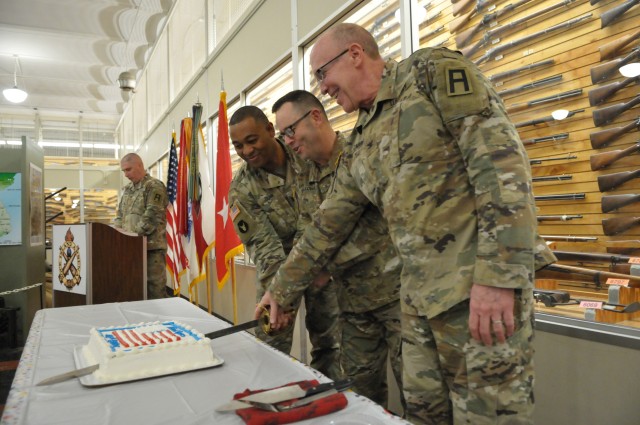 First Army Soldiers Celebrate National Guard Birthday