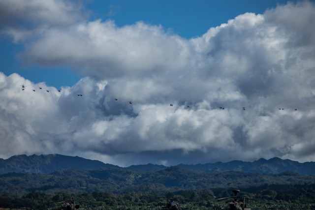 25th CAB 20 Helicopter Air Assault