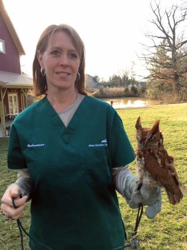 Ohio National Guard member volunteers at wildlife center
