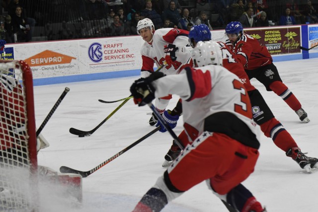 Soldier-athletes attend All-Army Hockey camp at Fort Drum