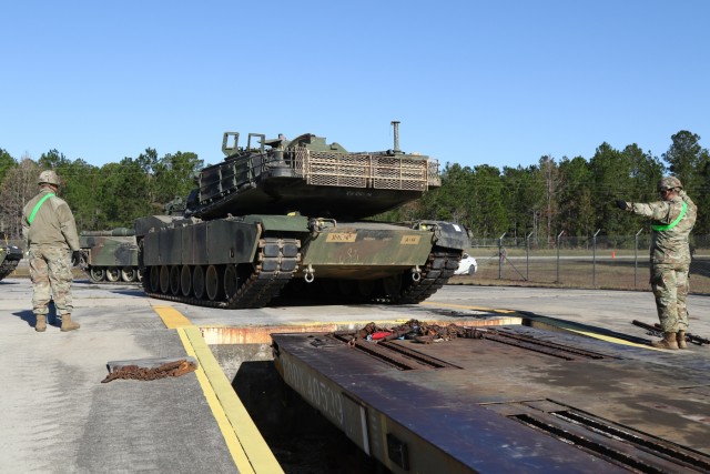 Soldiers load vehicles at RMA