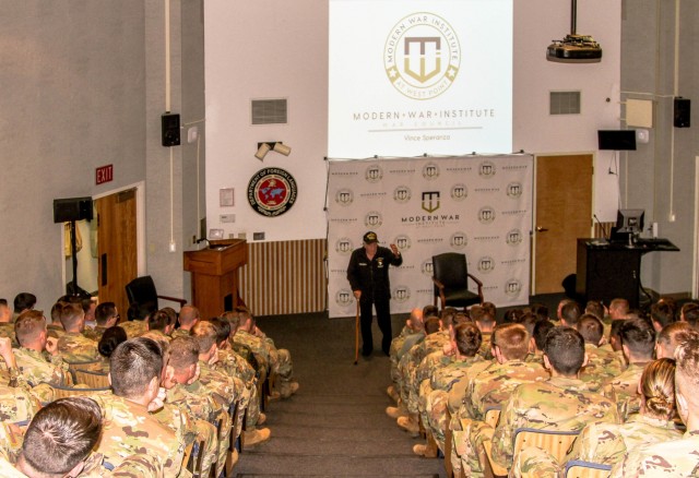 WWII veteran shares war stories with cadets