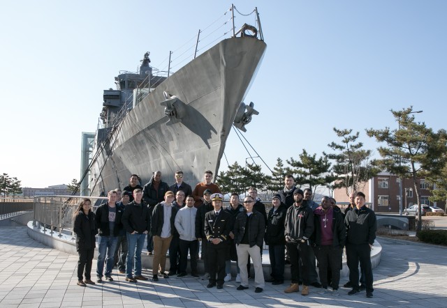 Soldiers Take Group Photo at Cheonan Memorial
