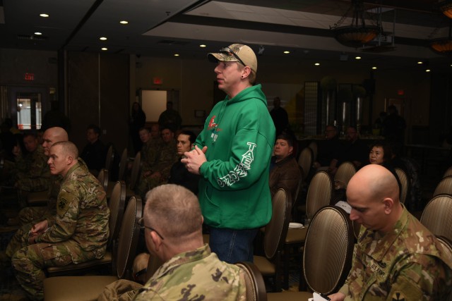 Community forum focuses on Army Family Housing improvements