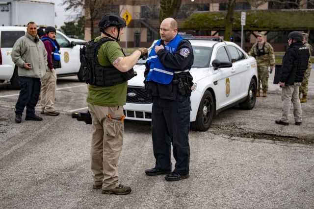 Indiana Guard trains with emergency responders