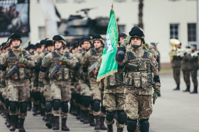 2CR takes authority of eFP Battle Group Poland