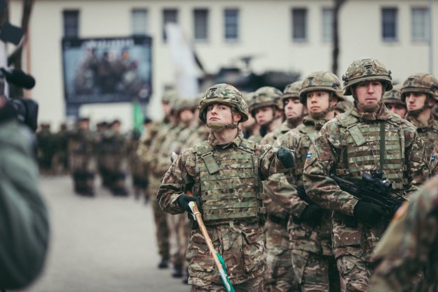 2CR takes authority of eFP Battle Group Poland