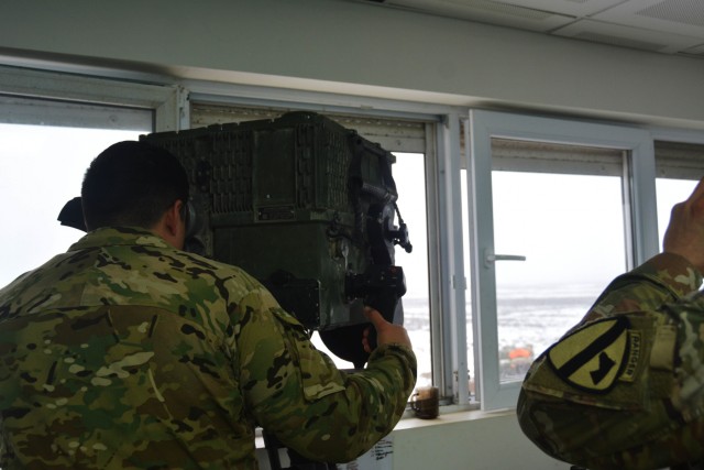 1-9 CAV 'Headhunters' Soldiers participate in live fire range training