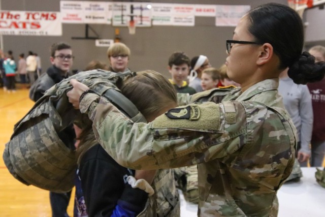 Middle school students expand knowledge about the Army