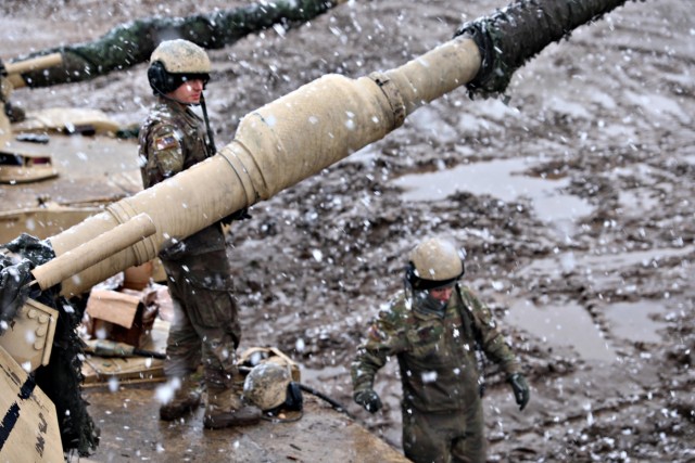 1-9 CAV Soldiers and European Allies Join Forces at CALFEX