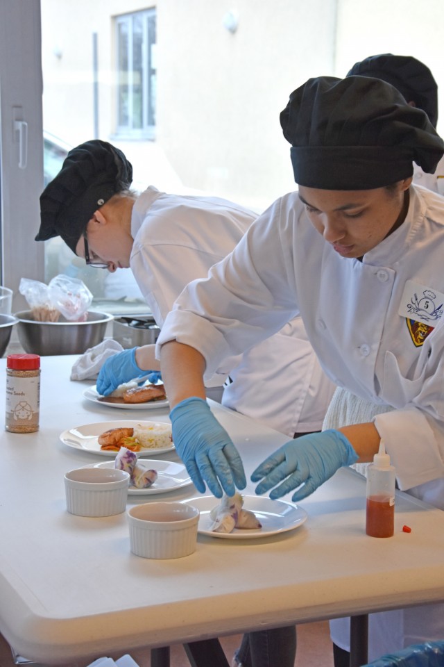 Students participate in Culinary Arts Festival of Europe