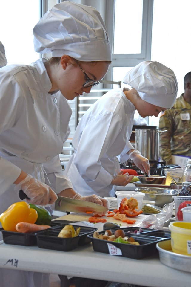 Students participate in Culinary Arts Festival of Europe
