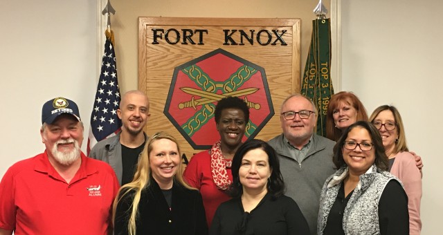 Who are the Resident Advisory Board members in Fort Knox's neighborhood?