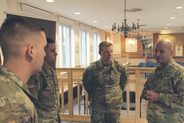 USAREUR commander recognizes heroism of 2CR Soldiers