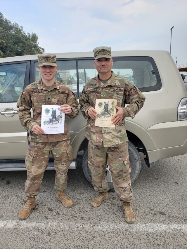 Father and son complete Norwegian Foot March together while deployed