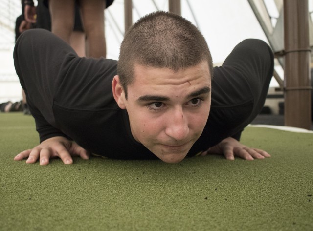FLW's 1st Engr. Bde. opens indoor ACFT testing area to other units
