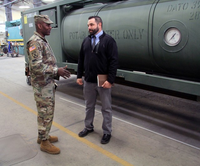 TACOM senior enlisted advisor makes first visit to Sierra Army Depot