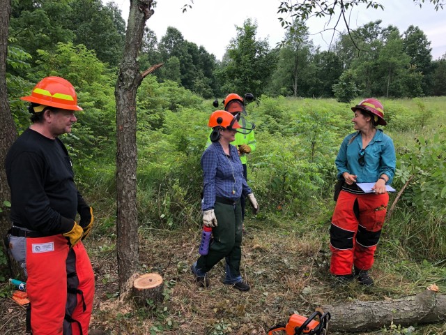 Jennifer Mueller of Forest Stewards Guild leads a team of wildland fire saw trainees through field exercises at FCTC. FCTC regularly hosts fire trainings that accomplishes several things: building a robust team of well-trained wildland firefighters, keeping fire safe, and building community that keeps our fire program relevant and connected. 