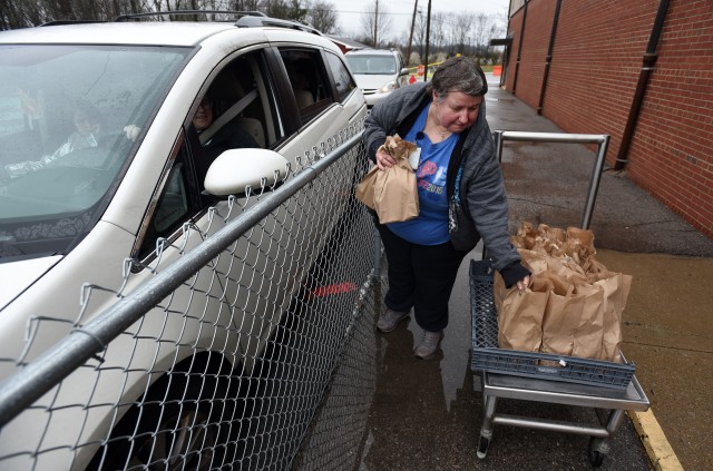 Fort Knox Schools offer free breakfast and lunch for children ages 0-18 during school closure