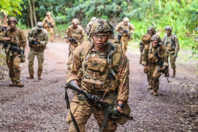 Soldiers from 1st Battalion, 21st Infantry Regiment (Gimlets), 2 IBCT, 25th Infantry Division deployed to Kahuku Training Area Oahu, Hawaii to conduct company evaluations in movement to contact, attack and defense operations.