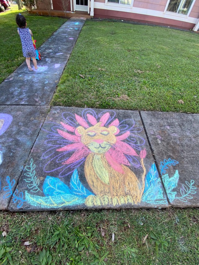 Service members and their families across the island of Oahu, Hawaii share their works of art during the “Chalk the Walk” event which began March 21, 2020. This event started as a way to spread some joy to others as they went for walks during the COVID-19 social distancing directive and has continued producing artwork more than a week after it began. (Photo courtesy of Diana Gibson)
