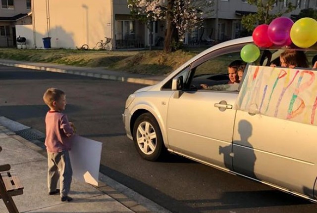 Camp Zama community holds ‘birthday parade’ for child in face of social distancing rules