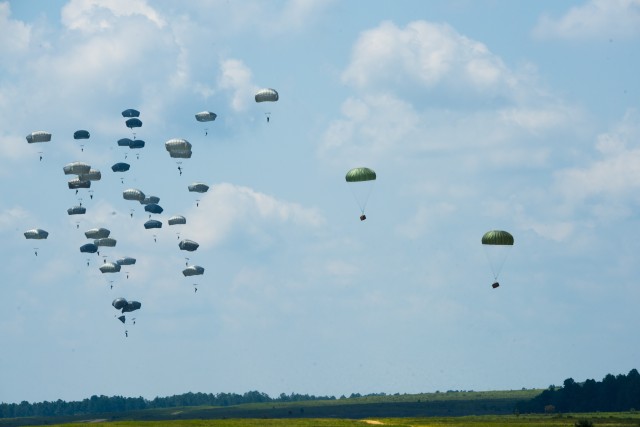 82nd Airborne Division conducts new wheeled cargo delivery system test to support Immediate Response