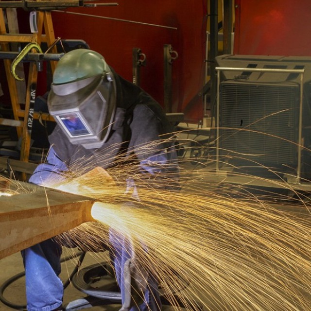 ANAD overhauling 95-ton bridges