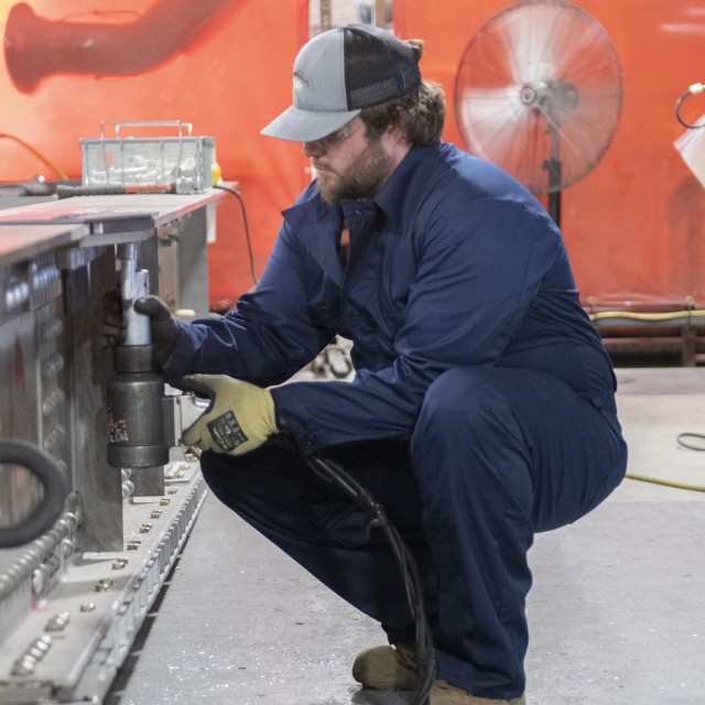 ANAD overhauling 95-ton bridges