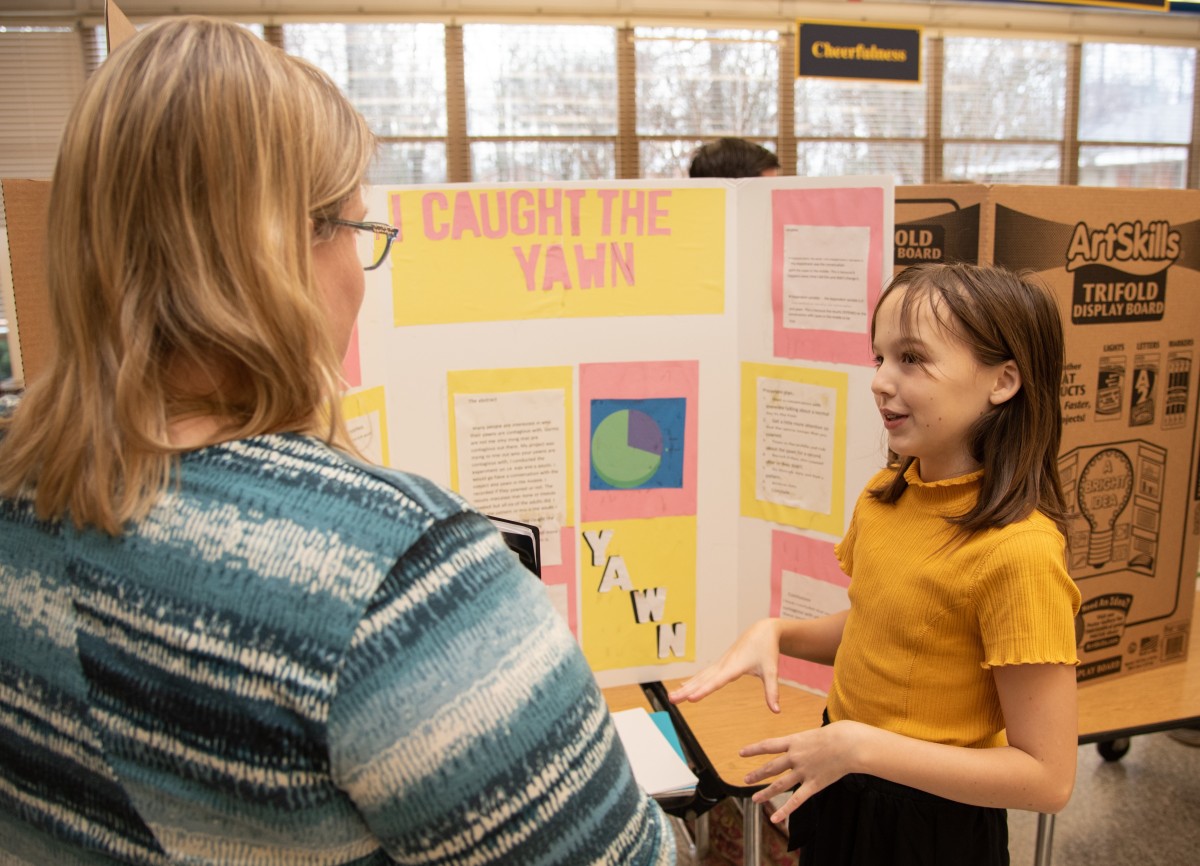 4 reasons volunteering for science fairs pays big dividends | Article ...