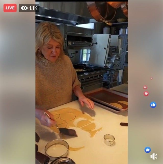 A Facebook Live video with Martha Stewart offered service members, military spouses and military children a chance to learn how to spend quality time together in the kitchen.