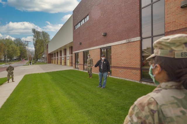 Polish medical team shares COVID-19 lessons learned with Guard