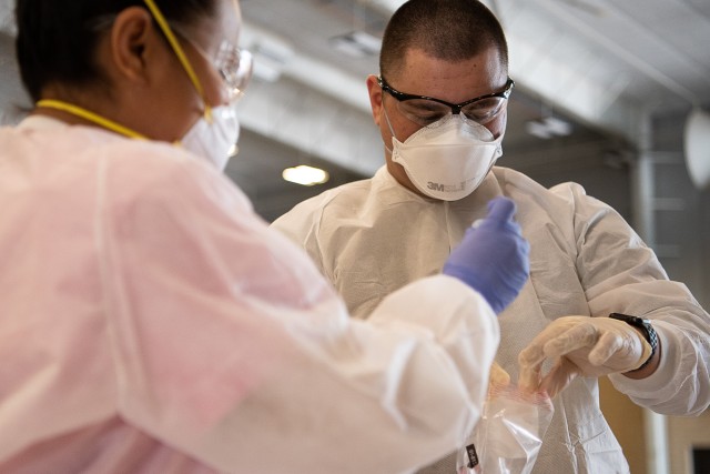 Oklahoma Guard supports Health Department with COVID-19 testing