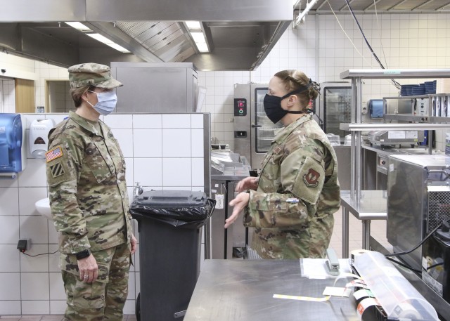 Landstuhl Regional Medical Center welcomed Brig. Gen. Paula Lodi, Army Medical Command's deputy chief of staff for operations, G-3/5/7, during a tour of operations at LRMC, April 28.