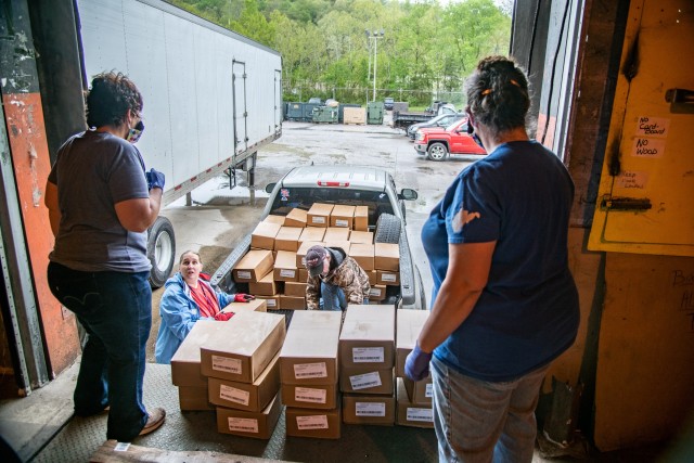 WV Guard helps establish regional food distribution center