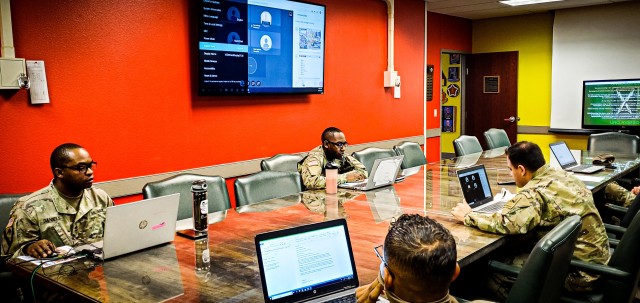 FORT BLISS, Texas -- Sgt. 1st Class Alexander Daniels (Left), moderates the 3rd Armored Brigade Combat Team "Bulldog", 1st Armored Division, Logistics Forum for the officers at the U.S. Army Command and General Staff College Logistics Operations Planner Course to provide firsthand insight to sustainment operations at the tactical level from subject-matter experts in the field to the students at CGSC, April 16. (U.S. Army photo by Maj. Anthony Clas)