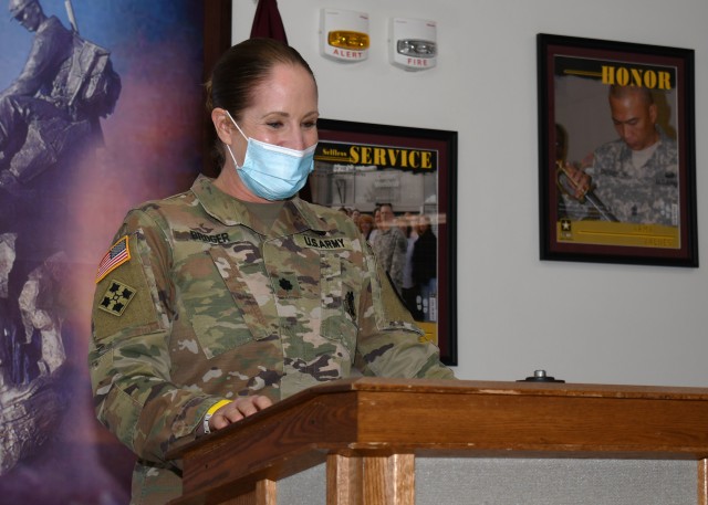 FORT DRUM, N.Y. – Lt. Col. Kristine Broger, the deputy commander for nursing, U.S. Army Medical Department Activity (MEDDAC), Fort Drum, N.Y., speaks to participants of the National Nurses Week kick-off celebration at the Guthrie Ambulatory...