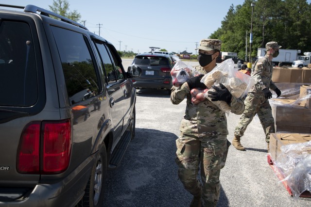 NC Guard helps distribute more than 30,000 pounds of food