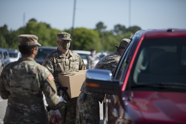 NC Guard helps distribute more than 30,000 pounds of food