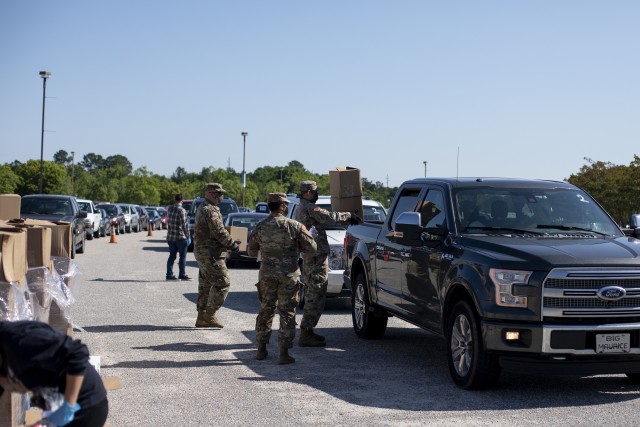 NC Guard helps distribute more than 30,000 pounds of food