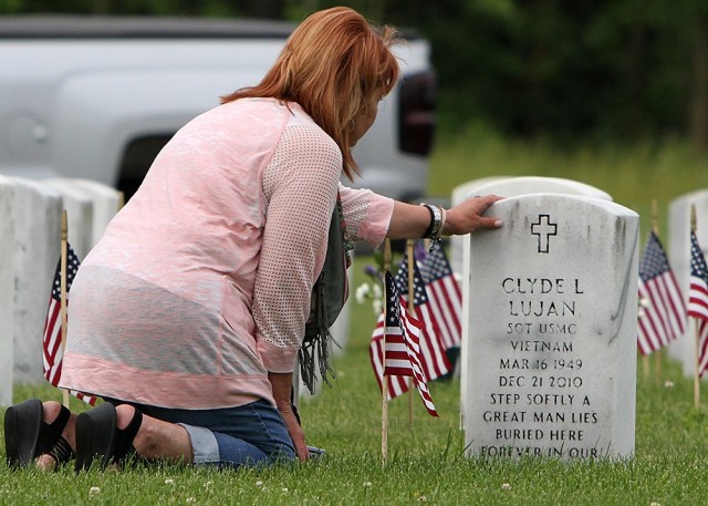 Cemeteries at Fort Knox open May 25 for annual Memorial Day visitation