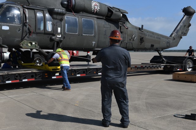A UH-60L fuselage and operational helicopter were transported from Corpus Christi Army Depot to Wichita State University where researchers at the National Institute of Aviation Research (NIAR) will create a virtual model of the work horse of Army aviation. U.S. Army photo by Ervey Martinez.